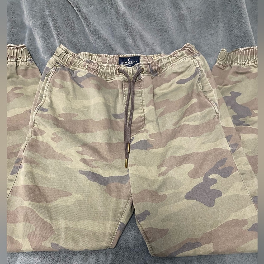 XS American Eagle cargo pants